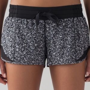 Hotty Hot Low-Rise Lined Short 2.5"